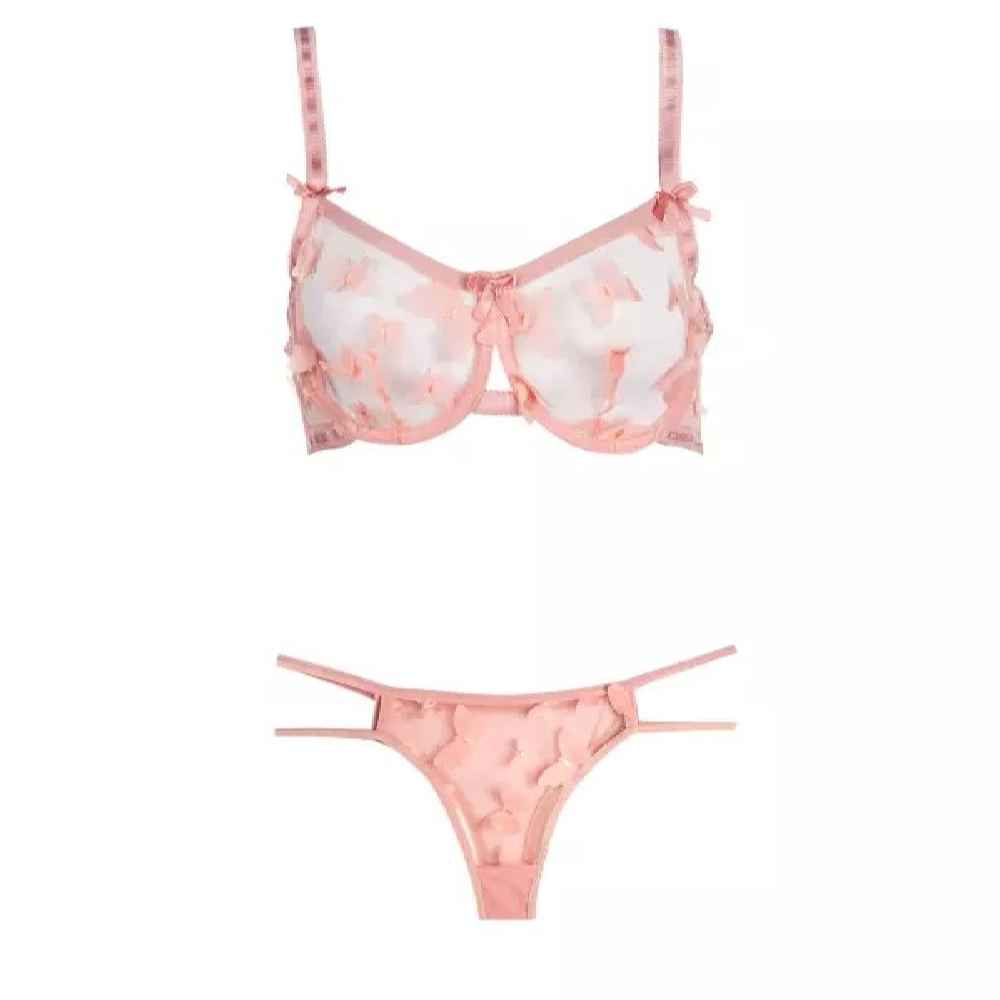 Ensemble de lingerie soutien-gorge & string pour femmes conçu avec des papillons chic