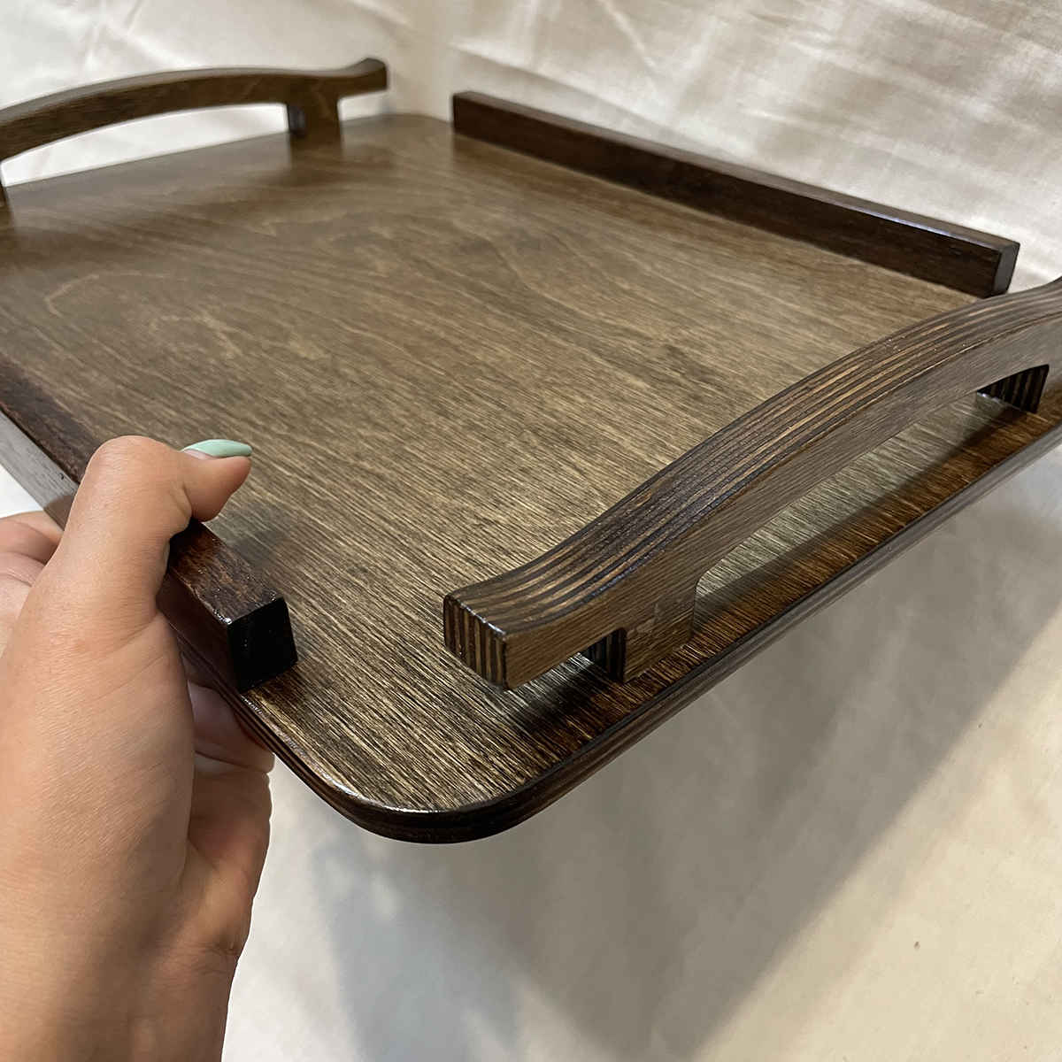 Plateau avec poignée et base – Modèle Rima | Fonctionnel et stylé