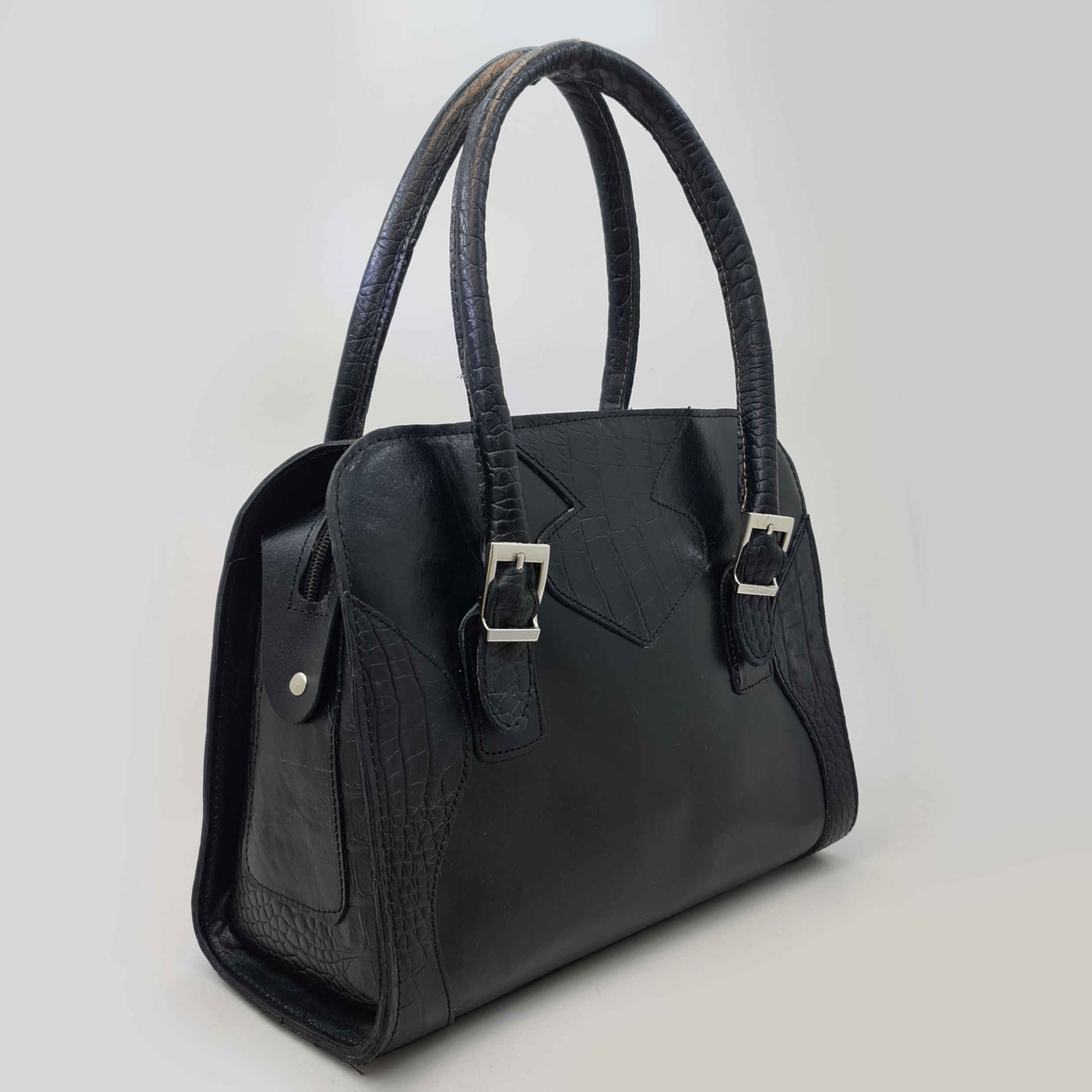 Sac à main Bauletto en cuir : modèle grande capacité Barney