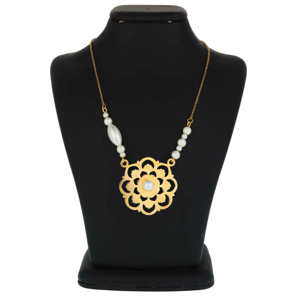 Collier en Laiton Thème Traditionnel Persan pour Femmes Fleur