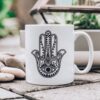 Tasse à Café en Céramique Islamique - Motif Main de Fatima Hamsa