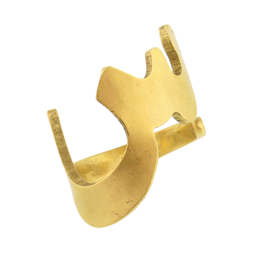 Bague Chevalière en Laiton Persan pour Femmes avec Design de Lettres