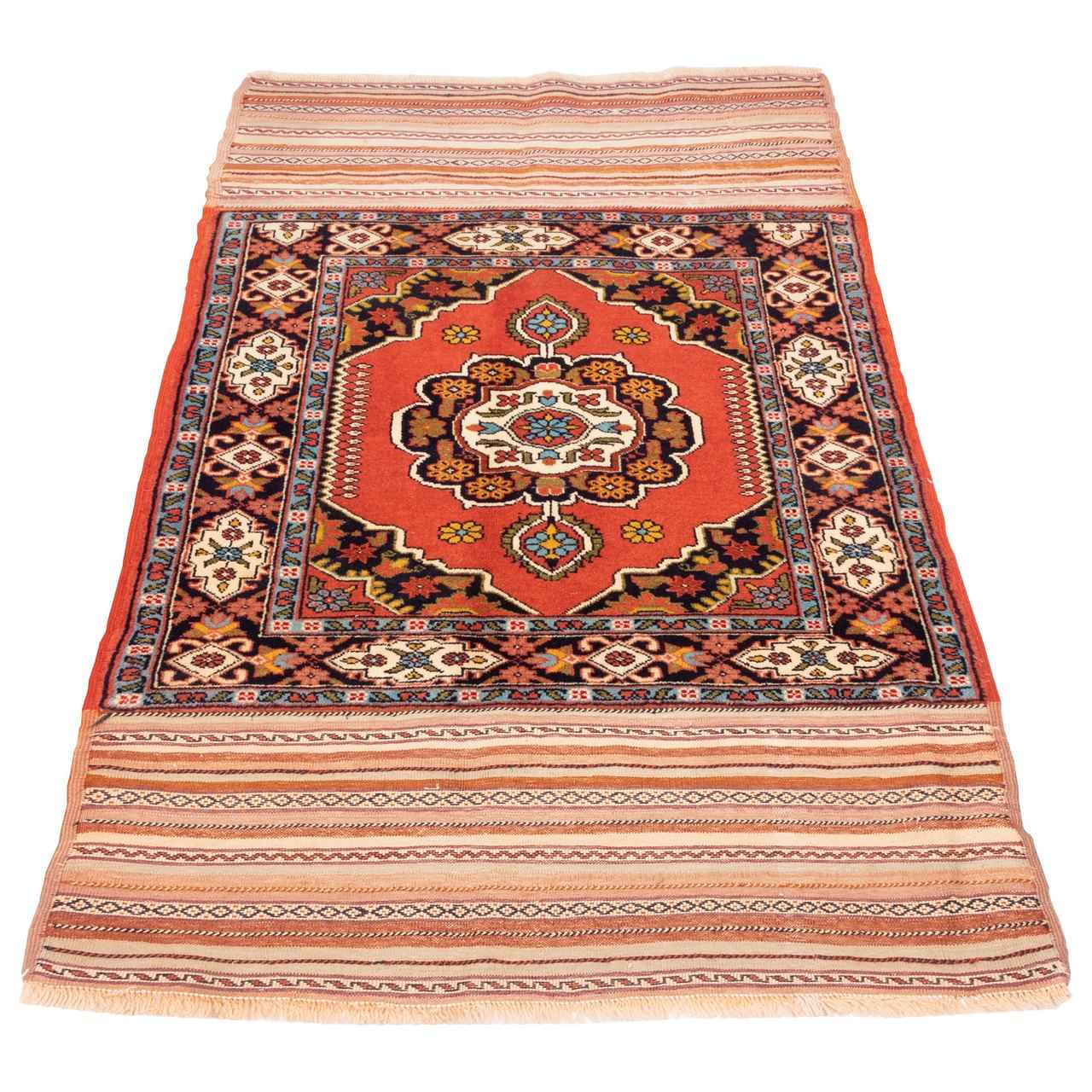 Tapis Kilim en laine persane véritable tissé à la main à Ghoochan Médaillon