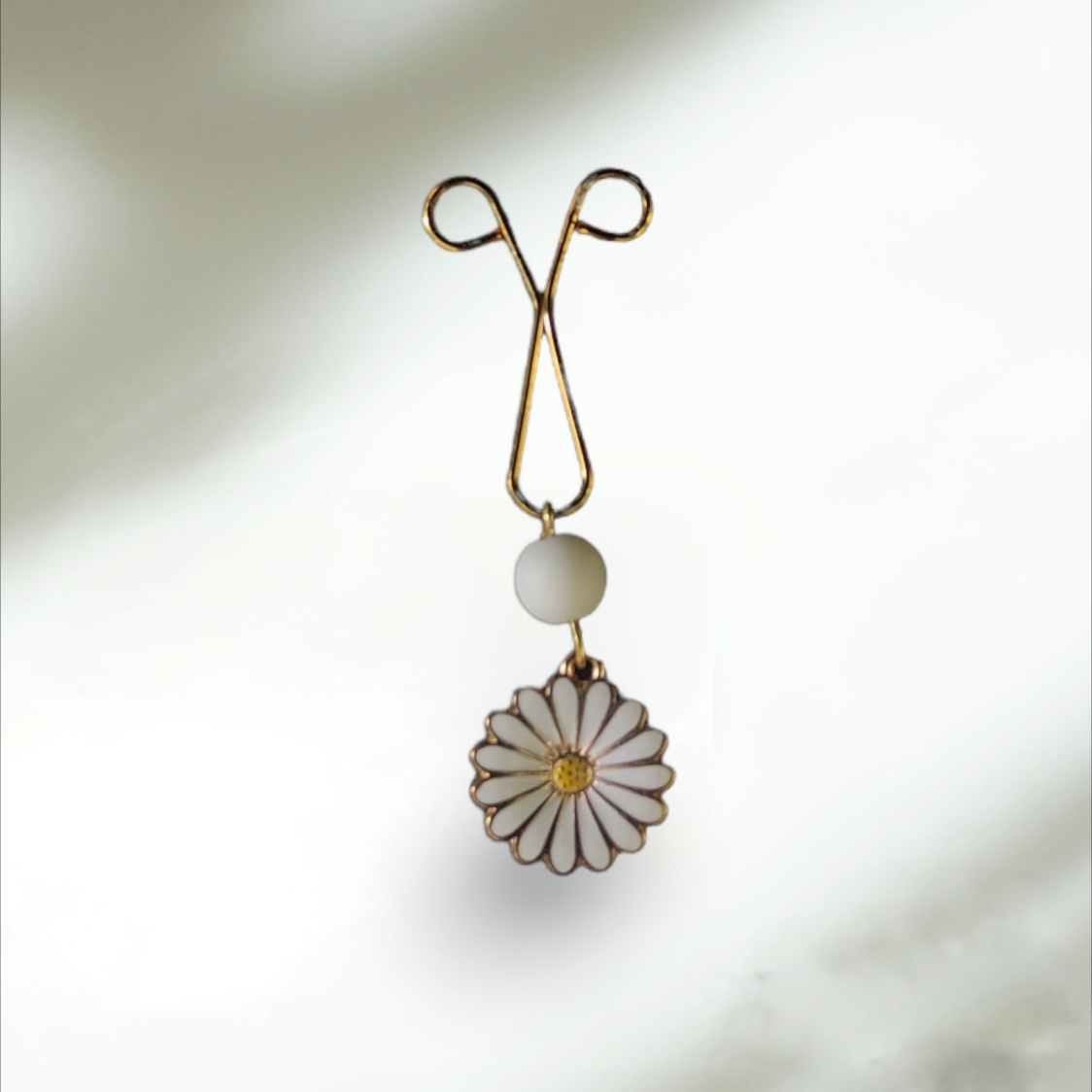 Pince U pour Hijab pour Femmes Musulmanes avec Pendentif Camomille (6 pièces)