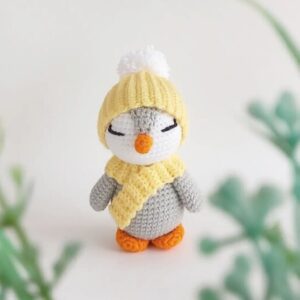 Amigurumi Pingouin en Peluche – Jouet en Crochet Fait Main | Mignon et Joyeux