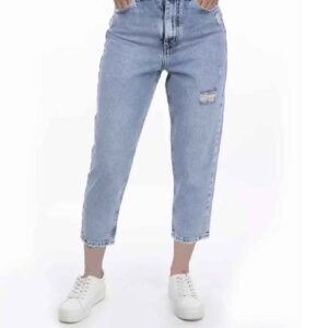 Jeans Mom Bleu Clair à Jambe Droite – Denim Contemporain Chic