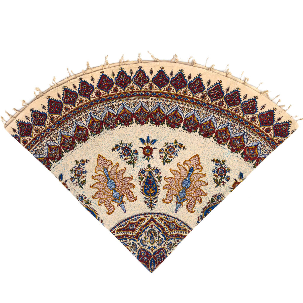 Nappe persane : L'art traditionnel de l'impression sur bloc Kalamkari d'Isfahan Taji