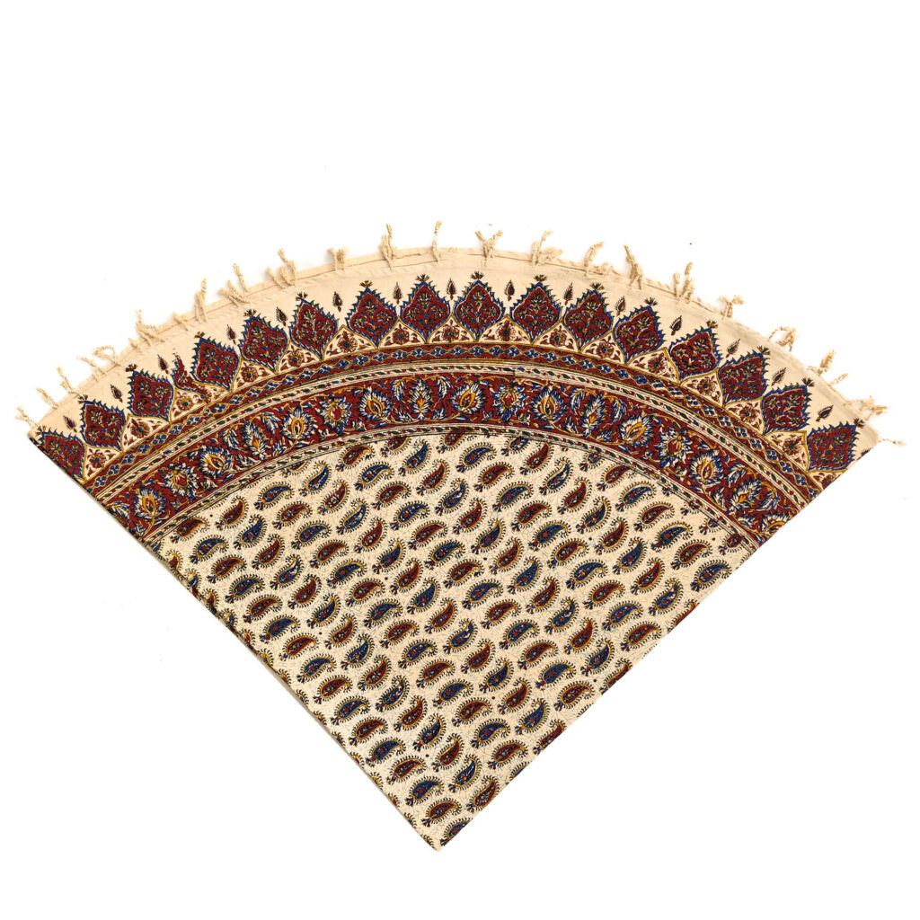 Nappe persane : L'art traditionnel de l'impression sur bloc Kalamkari d'Isfahan Taji II