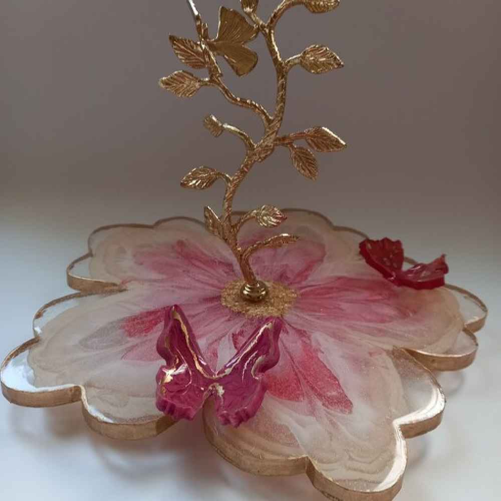 Plat de Service en Résine avec Base en Laiton Motif Feuille & Papillon 3D