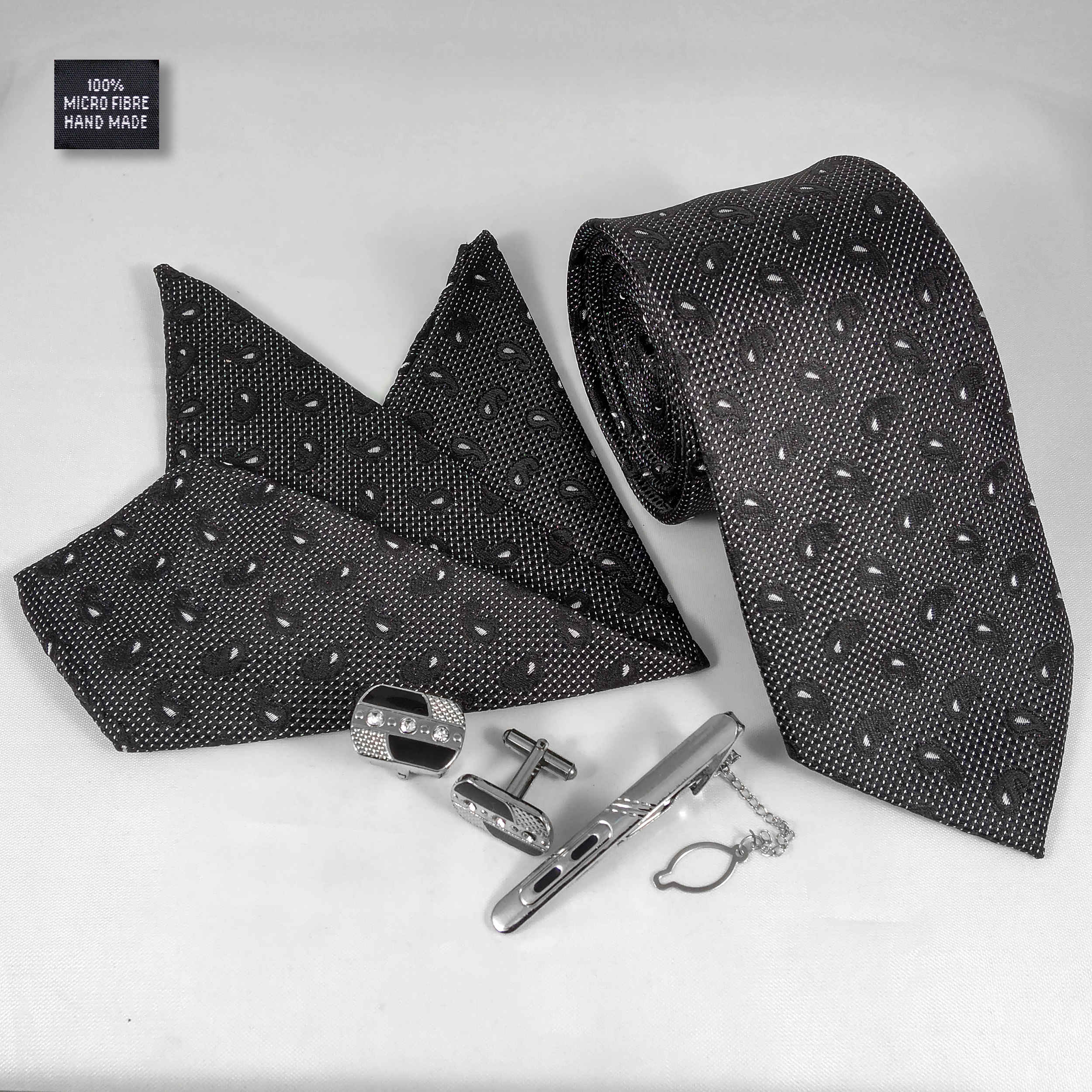 Ensemble Cravate, Pochette & Boutons de Manchette pour Homme – Noir de Luxe