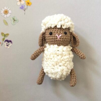 Amigurumi Mouton en Peluche – Jouet en Crochet Fait Main | Doux et Câlin