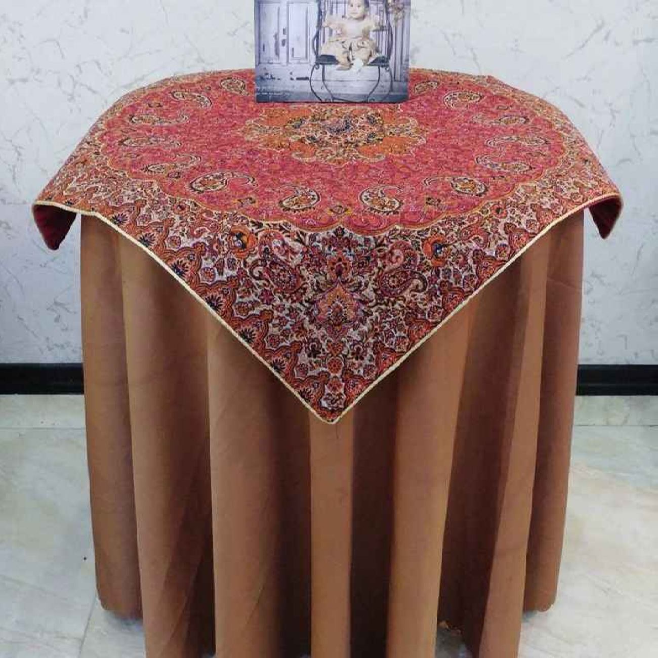 Nappe Termeh luxueuse avec motif Paisley persan Diamond