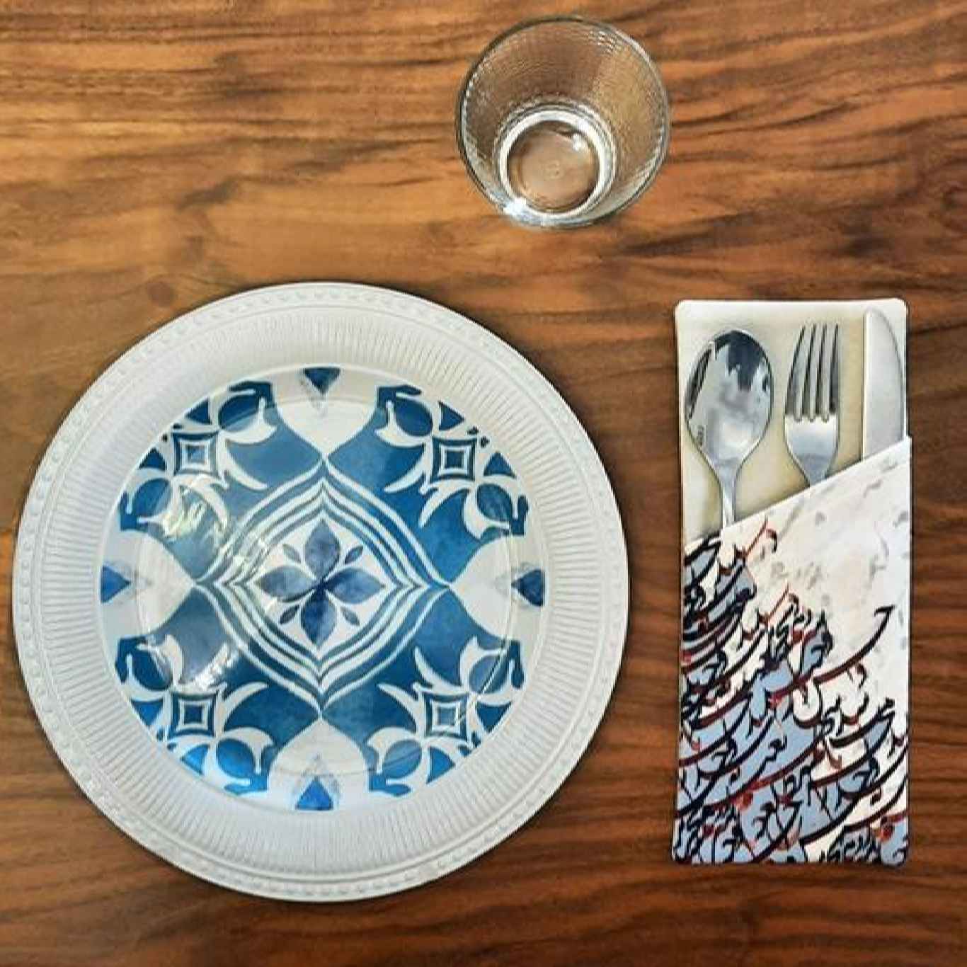 Pochette à couverts en velours avec motif floral – Style bleu élégant