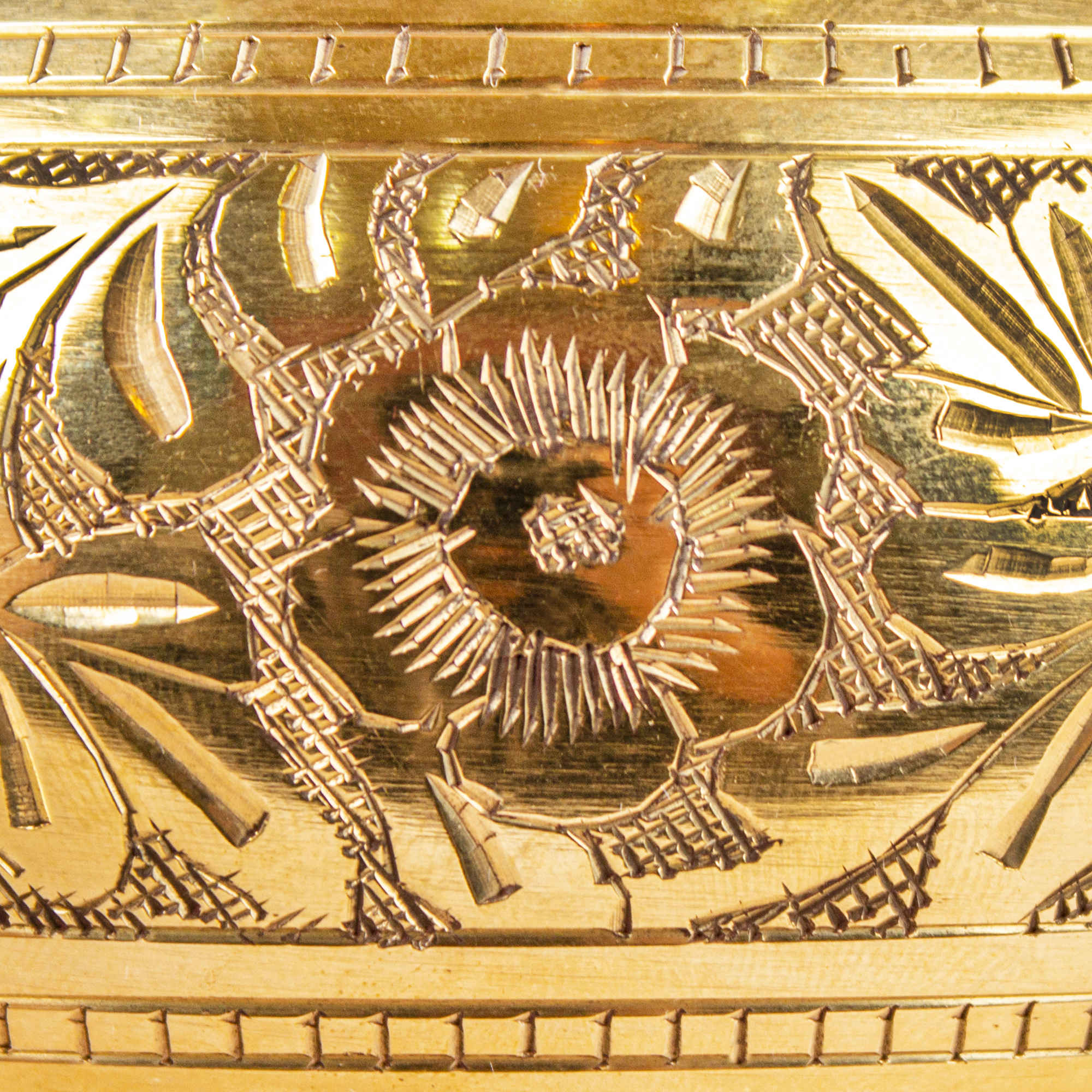 Bol à sucre en laiton avec couvercle floral