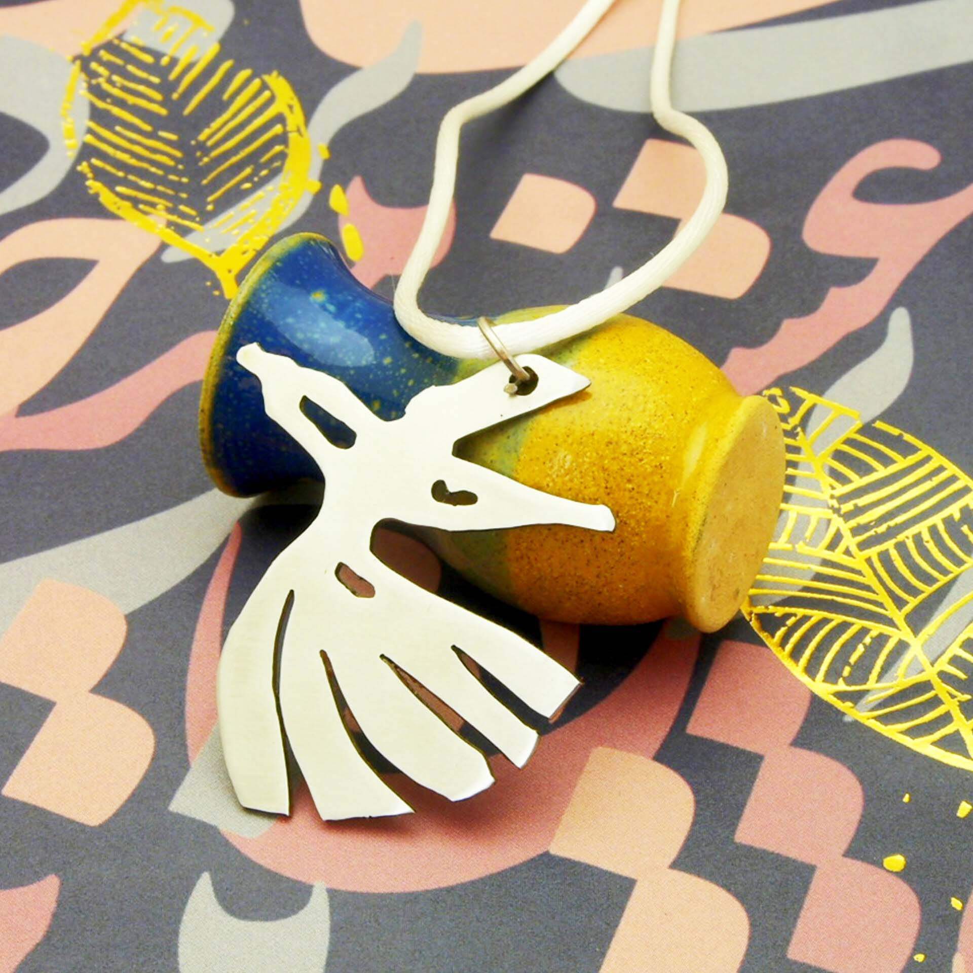 Pendentif Rétroviseur Persan – Design Danse Sema