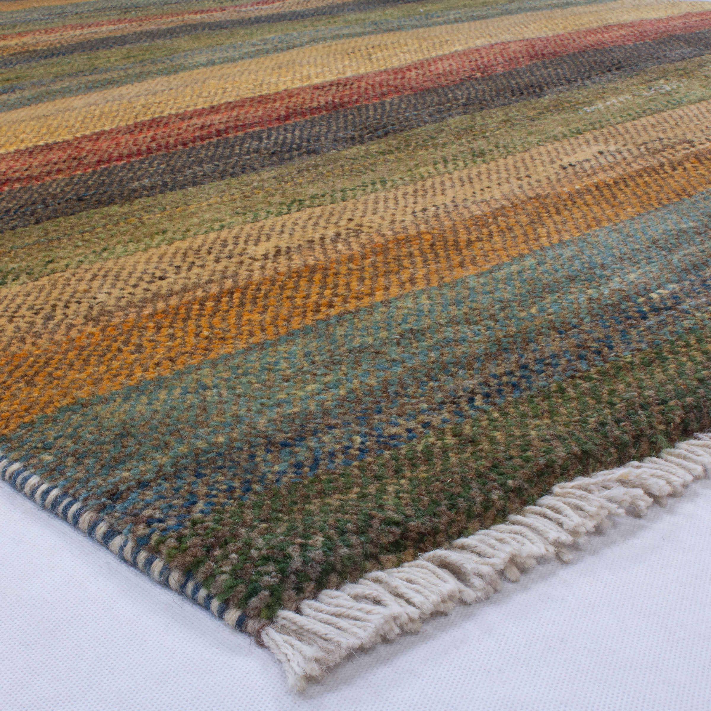 Tapis Gabbeh en laine persane véritablement tissé à la main rayé vert