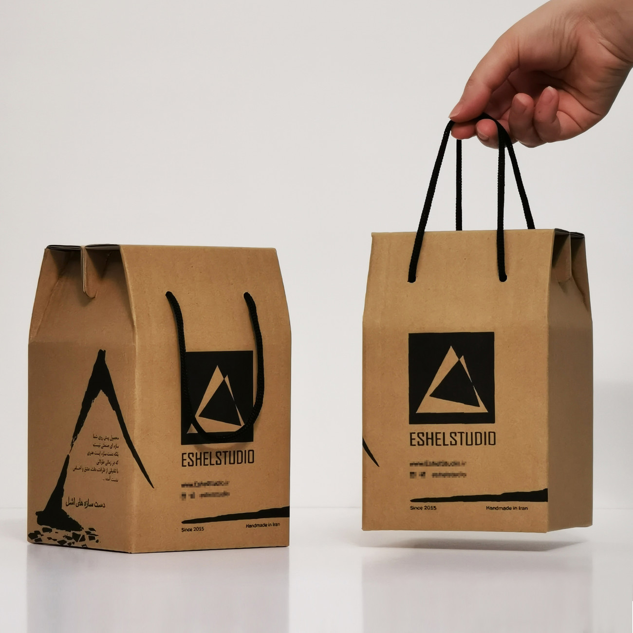 Mini vase en béton fait main design géométrique gris