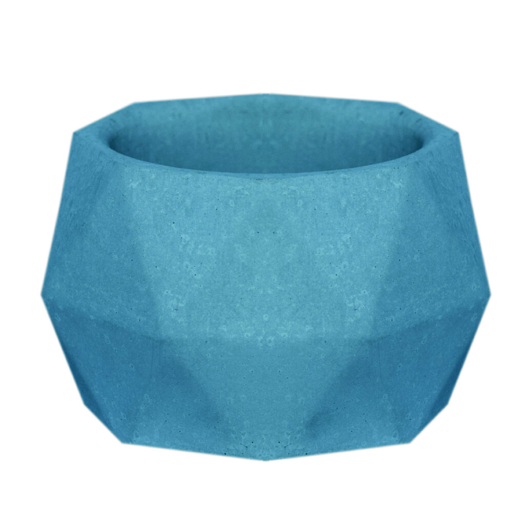 Vase minimaliste en béton fait main polyédrique bleu