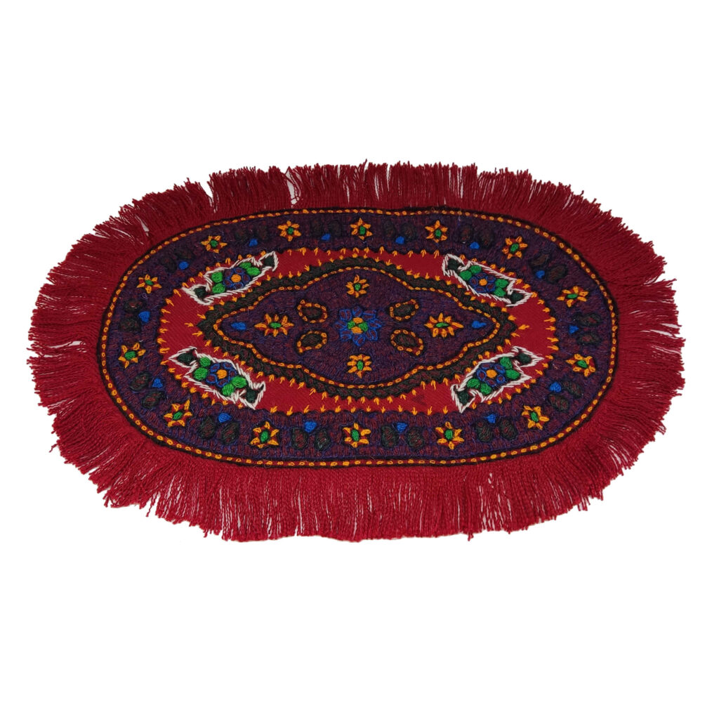 Élégance de Pateh Kerman Nappe Artisanale Tradition