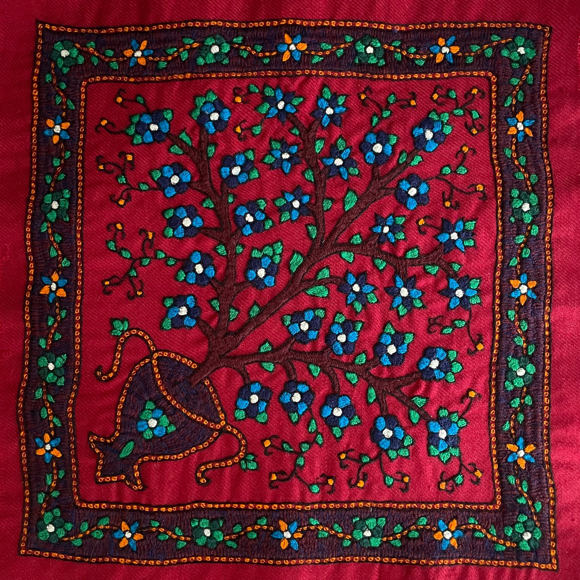 Nappe de Pateh Kerman Élégance Arbre de Vie