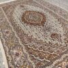 Tapis persan avec laine noué à la main à Tabriz Riz Mahi marron