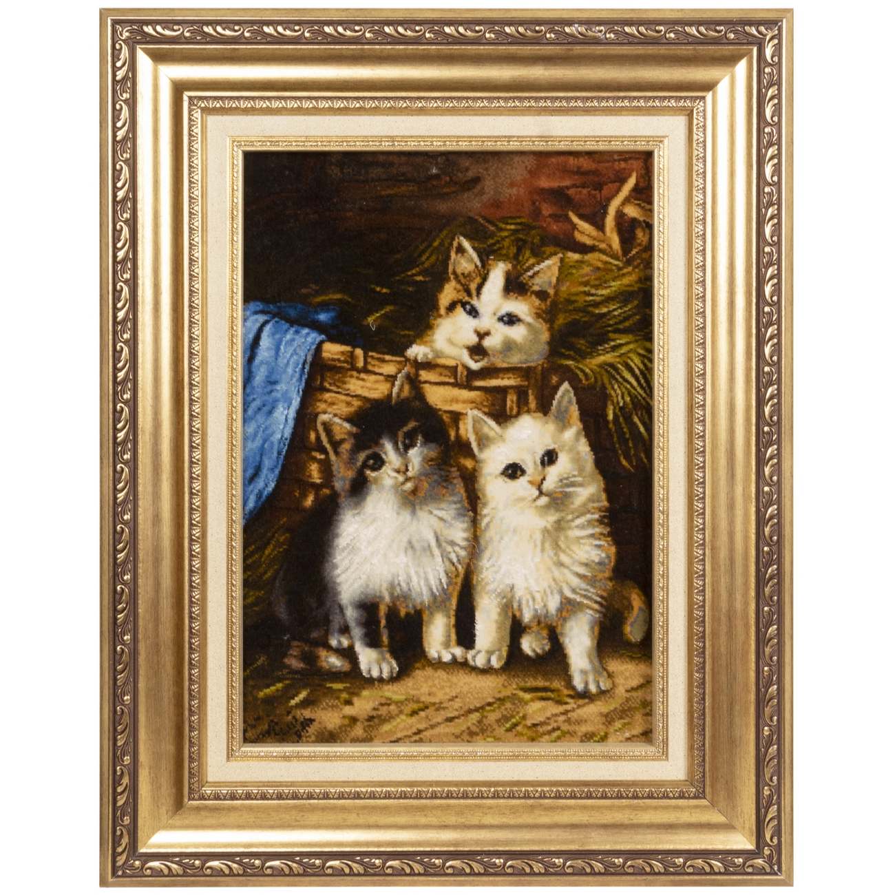 Tapis persan figuratif noué à la main de Tabriz représentant trois chatons