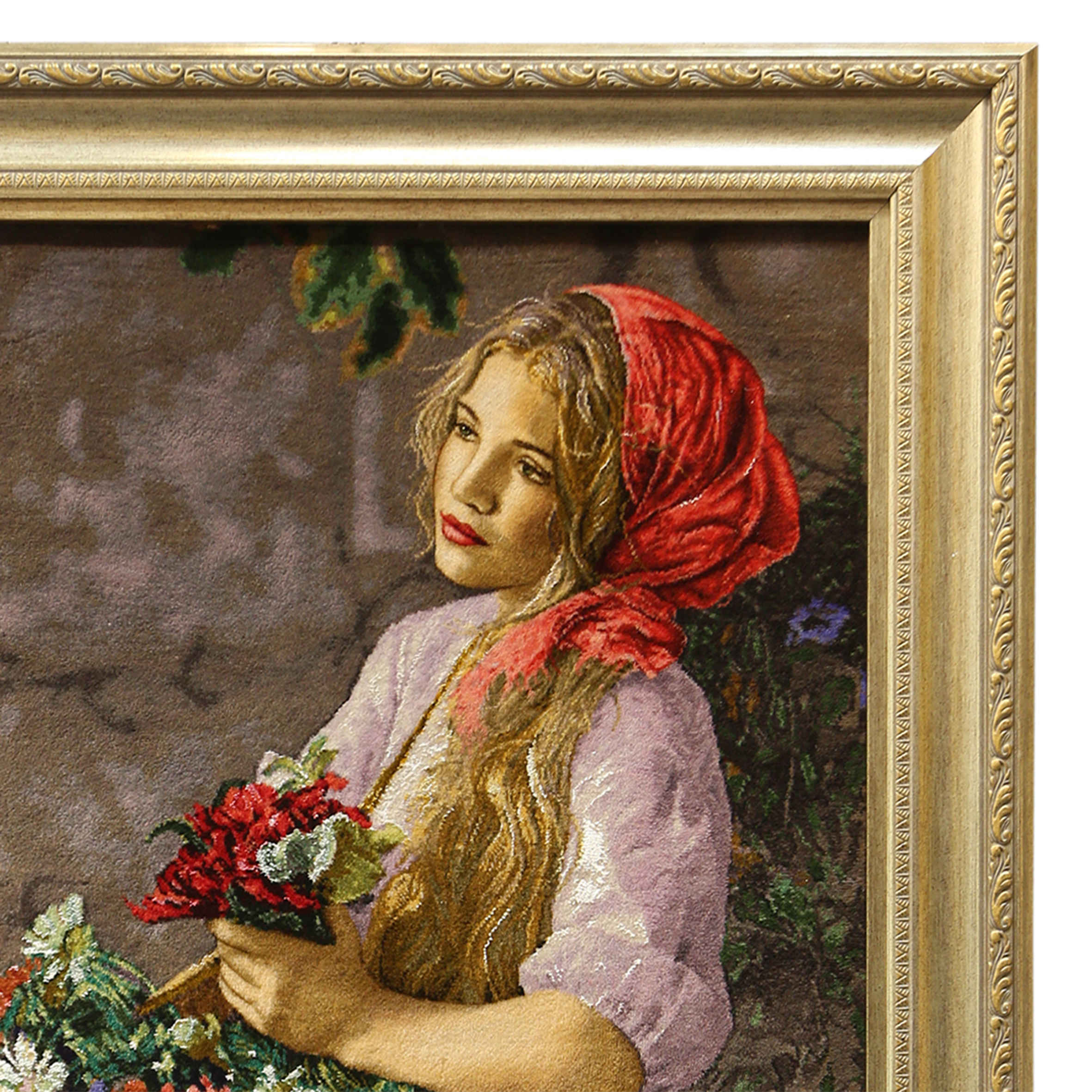 Tapis persan figuratif noué à la main de Tabriz représentant une fille avec des fleurs
