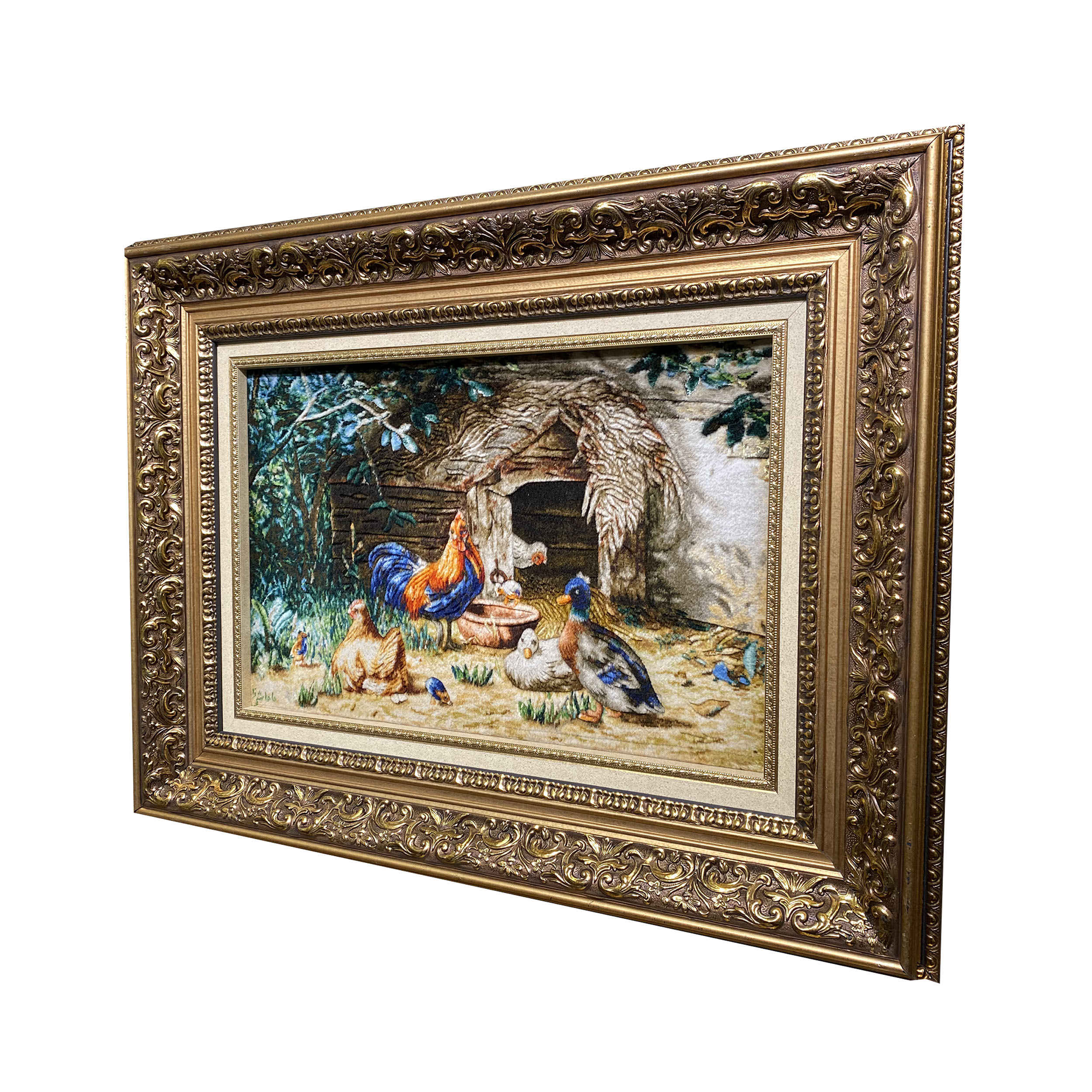 Tapis persan figuratif noué à la main de Tabriz représentant des poules et des canards