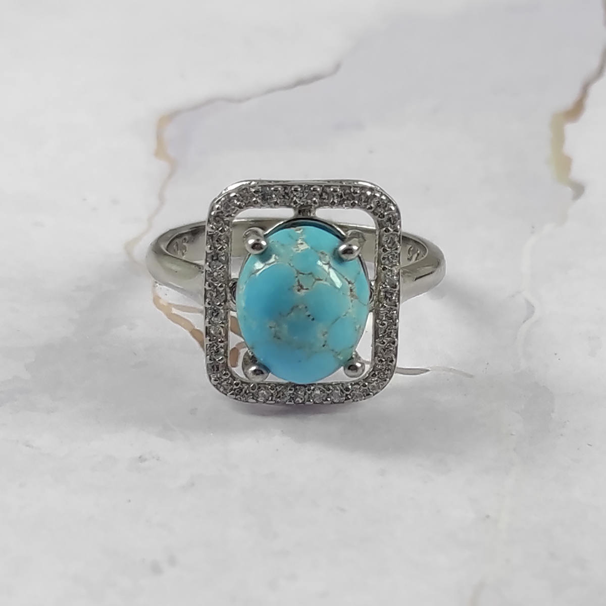 Bague Carrée en Argent Persan Faite Main pour Femme avec Turquoise de Neyshabur