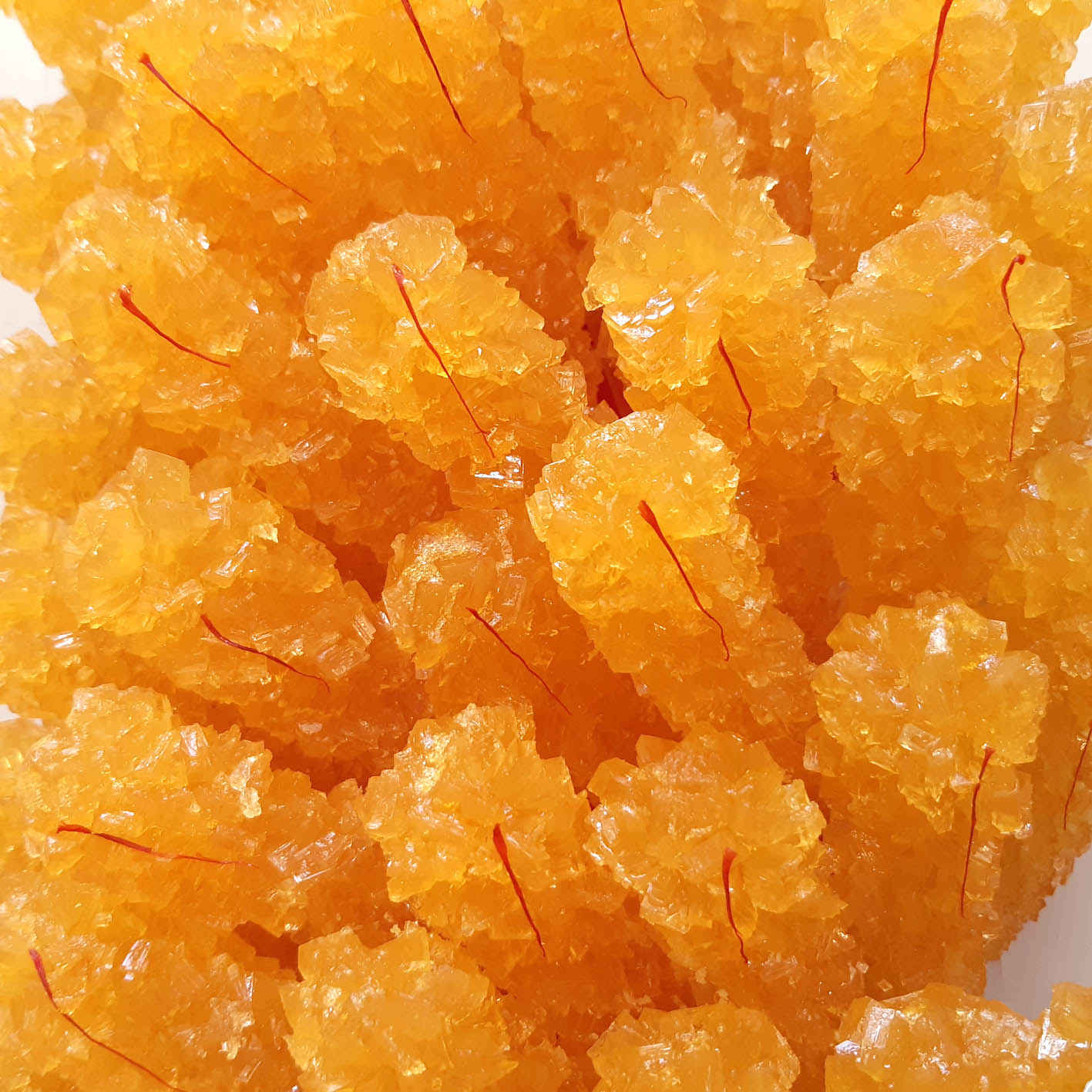 Nabat – Sucre dur au safran sur bâtonnet – 25 pcs