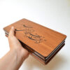 Boîte en Bois pour Cadeaux – Motif Calligraphie « Parfum du Printemps »