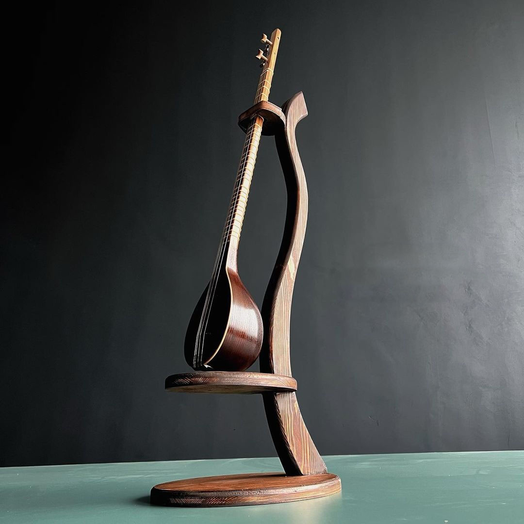 Support en Bois pour Instrument Setar Luxueux Fait Main