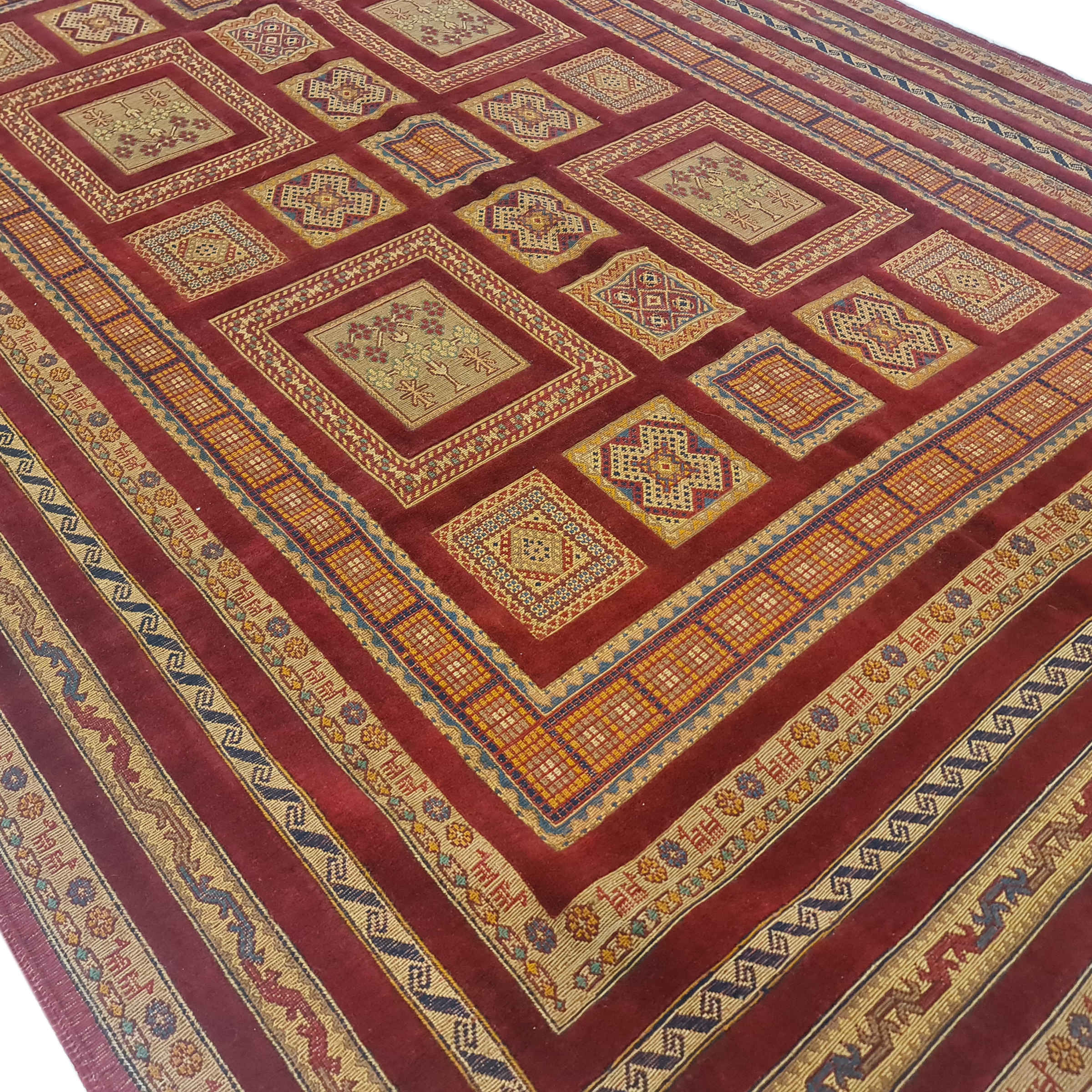 Tapis Kilim en laine persane authentique tissé à la main géométrique brique rouge