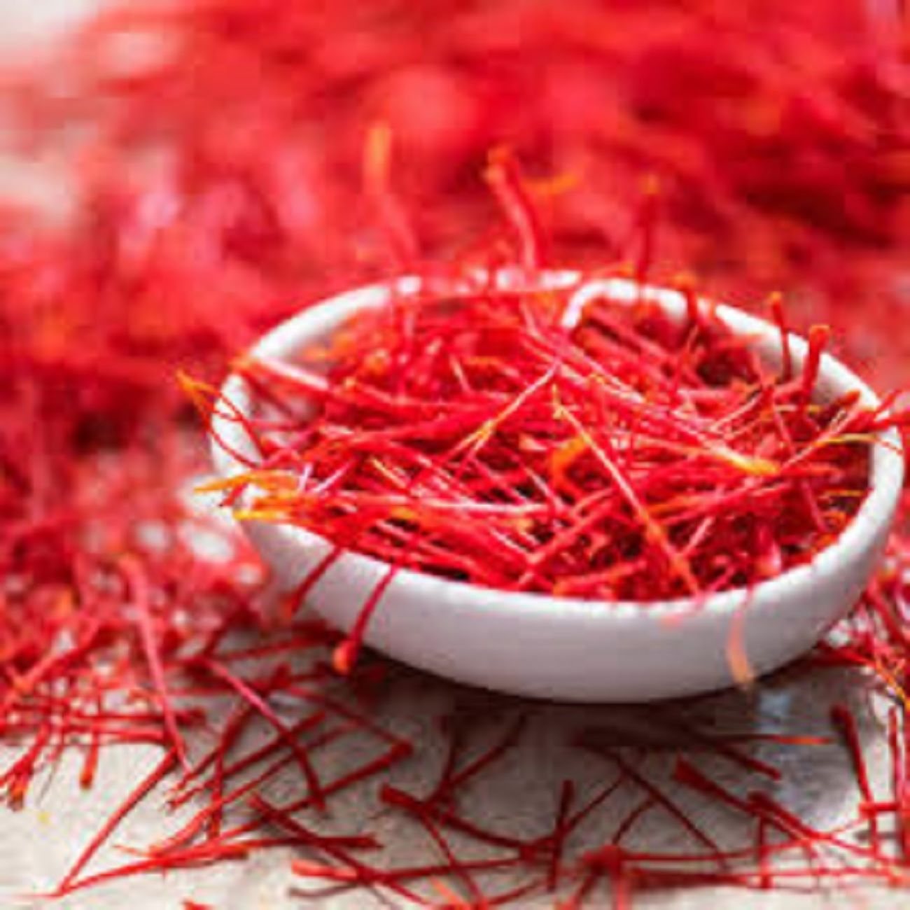 Savon persan au safran pour une peau rafraîchie et rajeunie (x6)