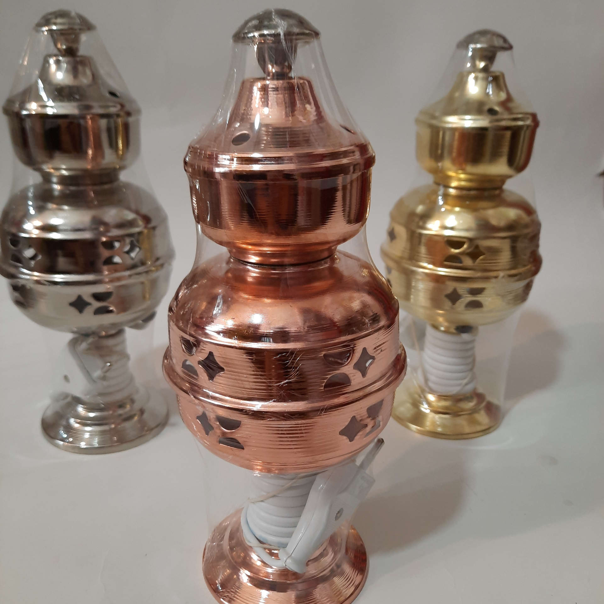 Brûleur électrique de Bakhoor et Esfand – Fini cuivré