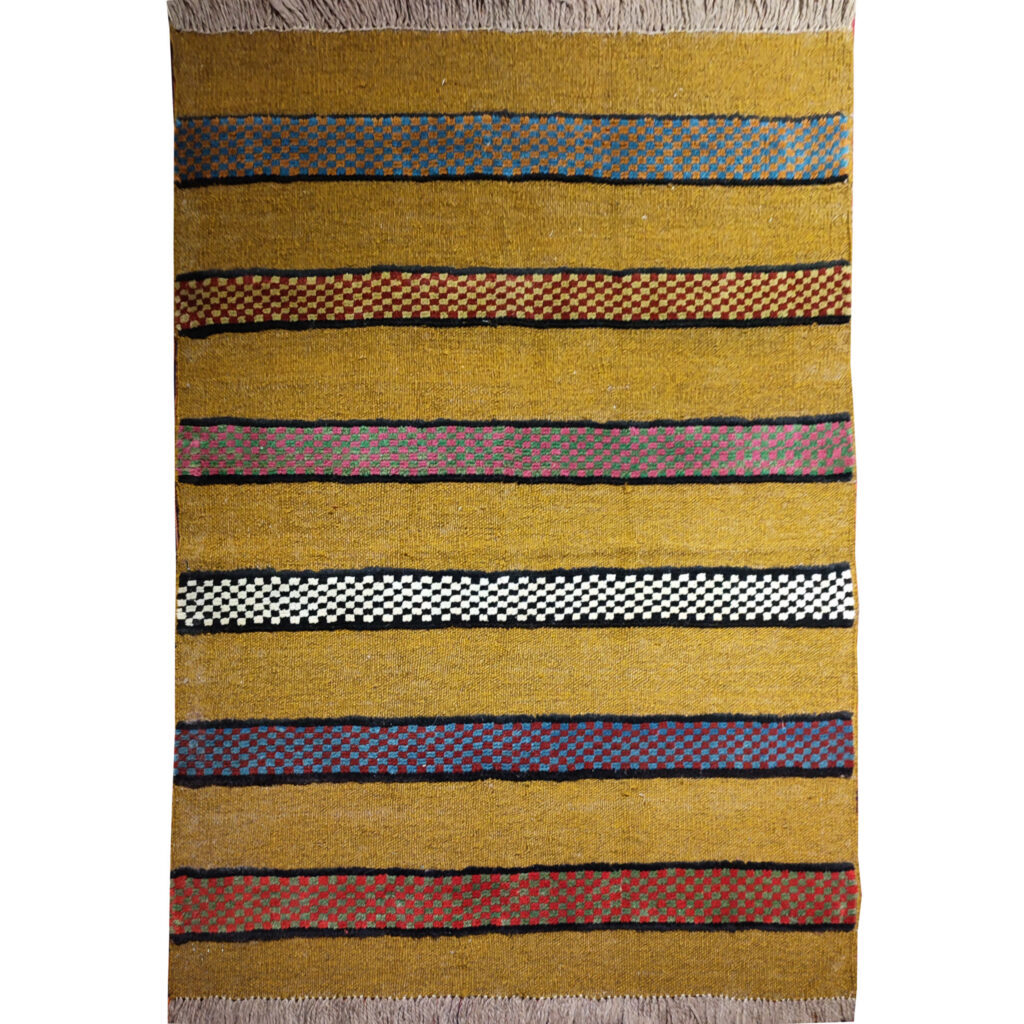 Tapis Kilim en laine persane véritablement tissé à la main en Fars rayé jaune
