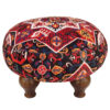 Pouf persan rouge traditionnel avec pieds en bois et tissu en velours