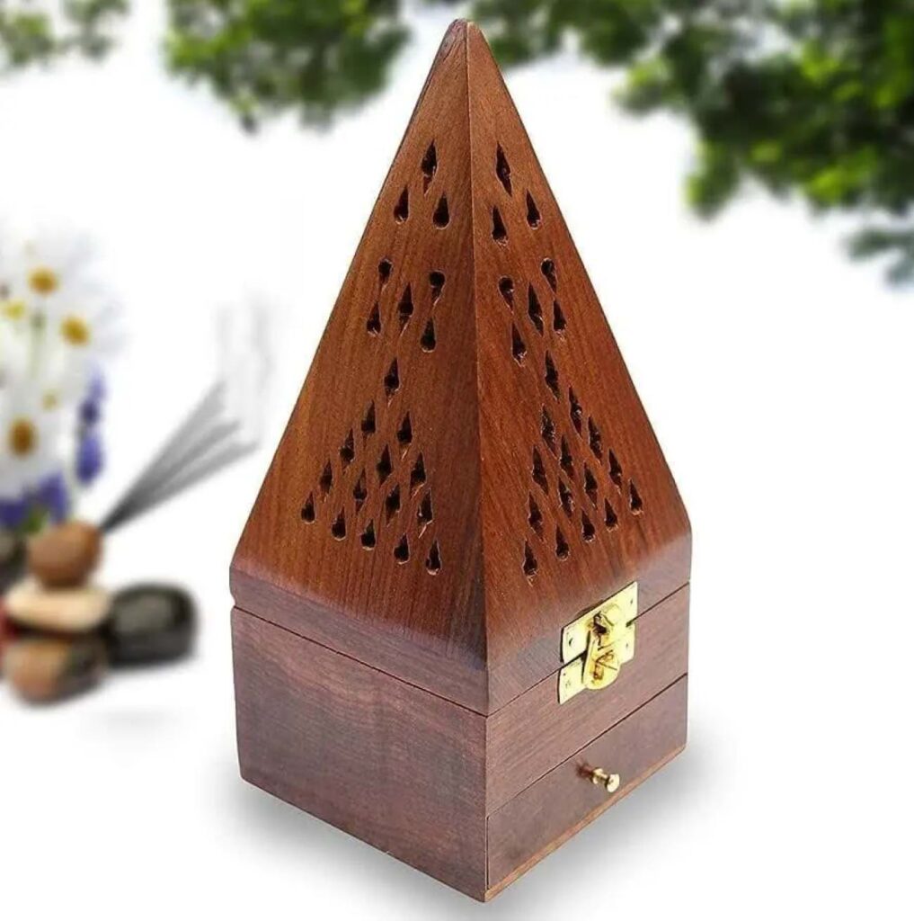 Brûleur de Esfand et Bakhoor en bois – Pyramide