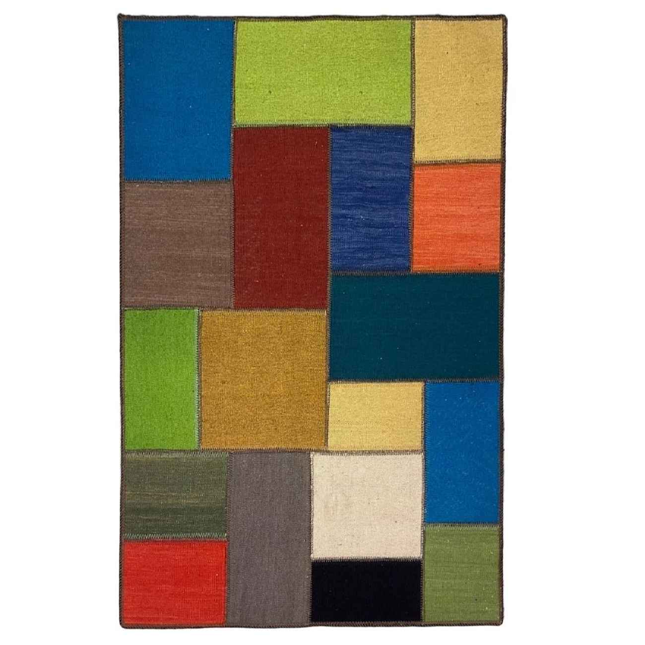 Tapis Kilim en laine persane artisanal tissé à la main géométrique