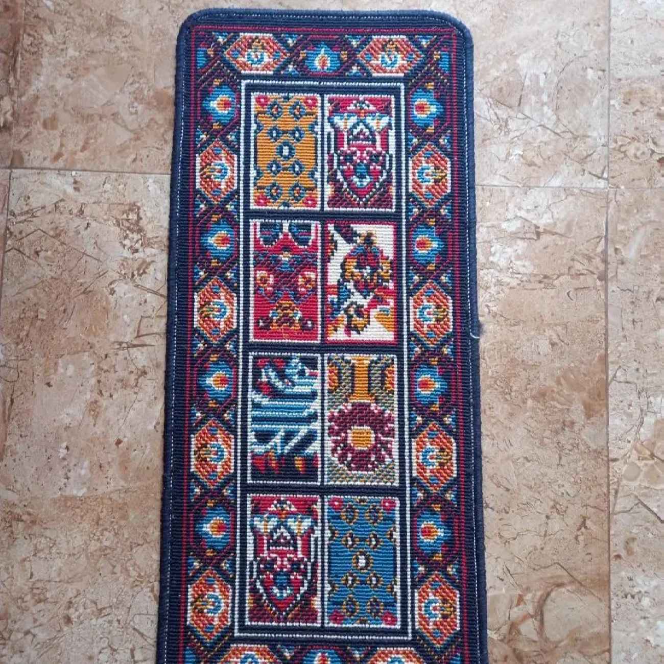 Marches d’escalier en tapis antidérapantes – Motif d’inspiration persane (lot de 5)
