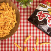 Cheetos Iraniens au Fromage Croquant – Snack Épicé Flamin' Hot, 95 g (x10)