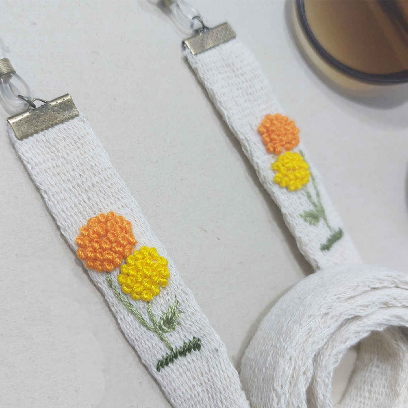 Sangle de lunettes – Design brodé durable