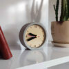 Horloge de bureau en béton fait main - Minimaliste carrée