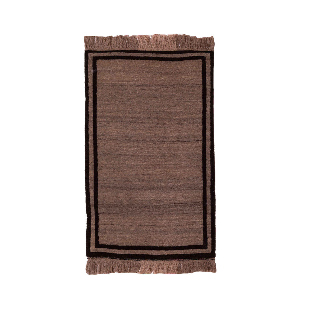 Tapis Gabbeh en laine persane tissé à la main en Fars bordé marron