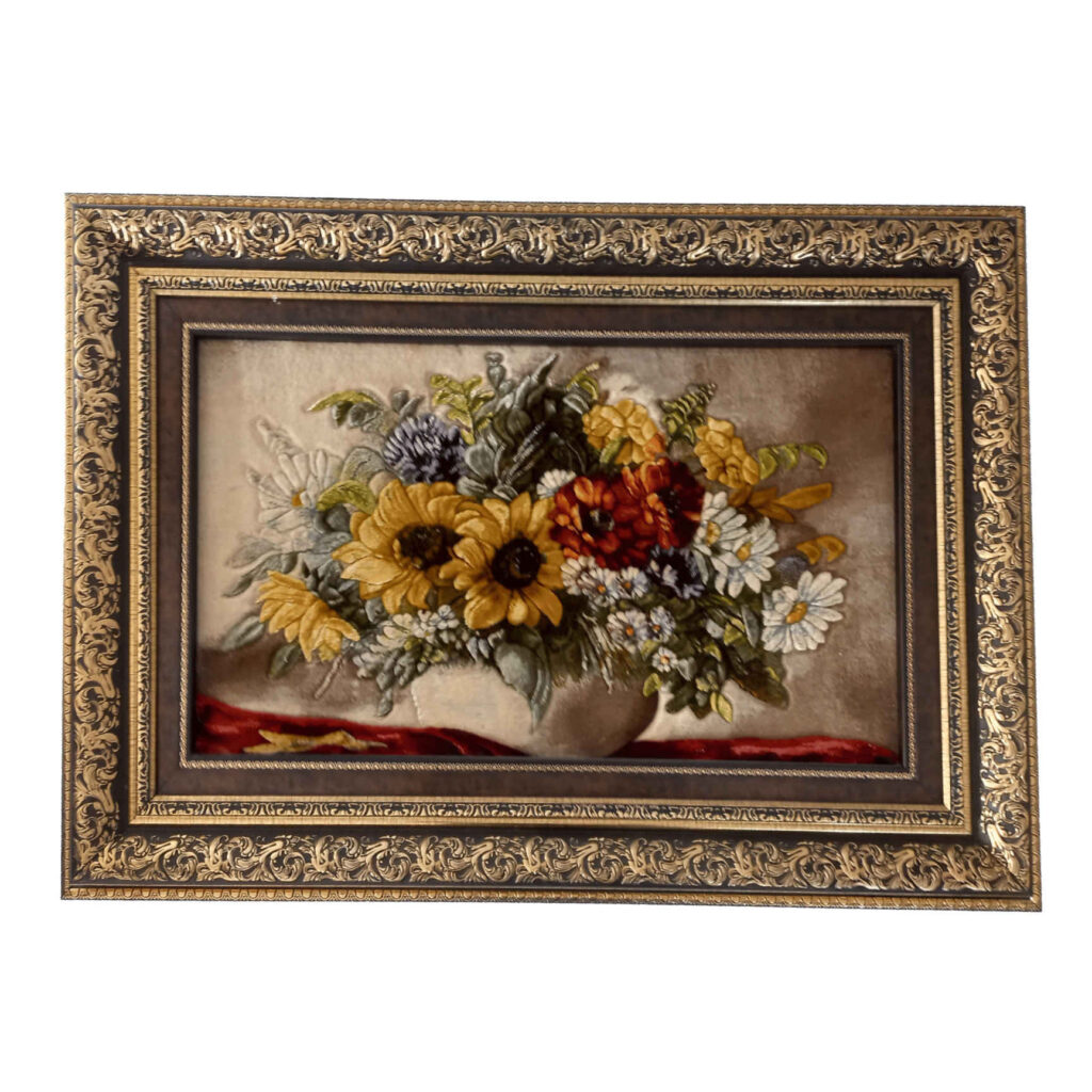 Tapis persan figuratif noué à la main représentant un tournesol