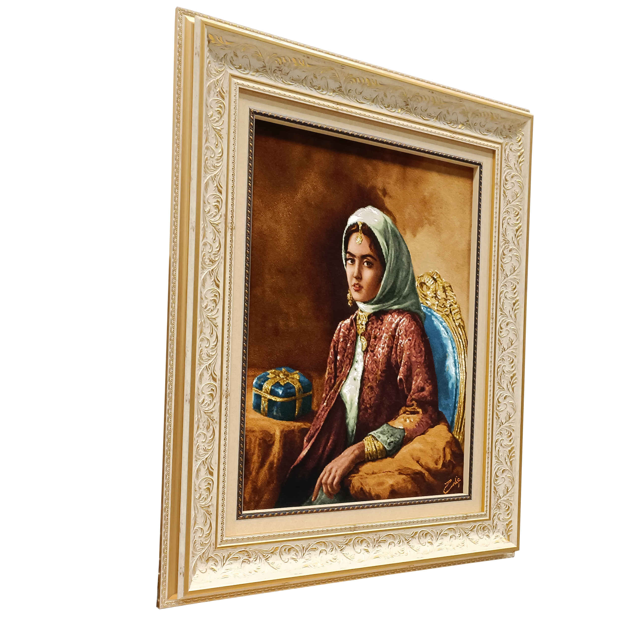 Tapis persan figuratif noué à la main de Tabriz représentant une femme qajare