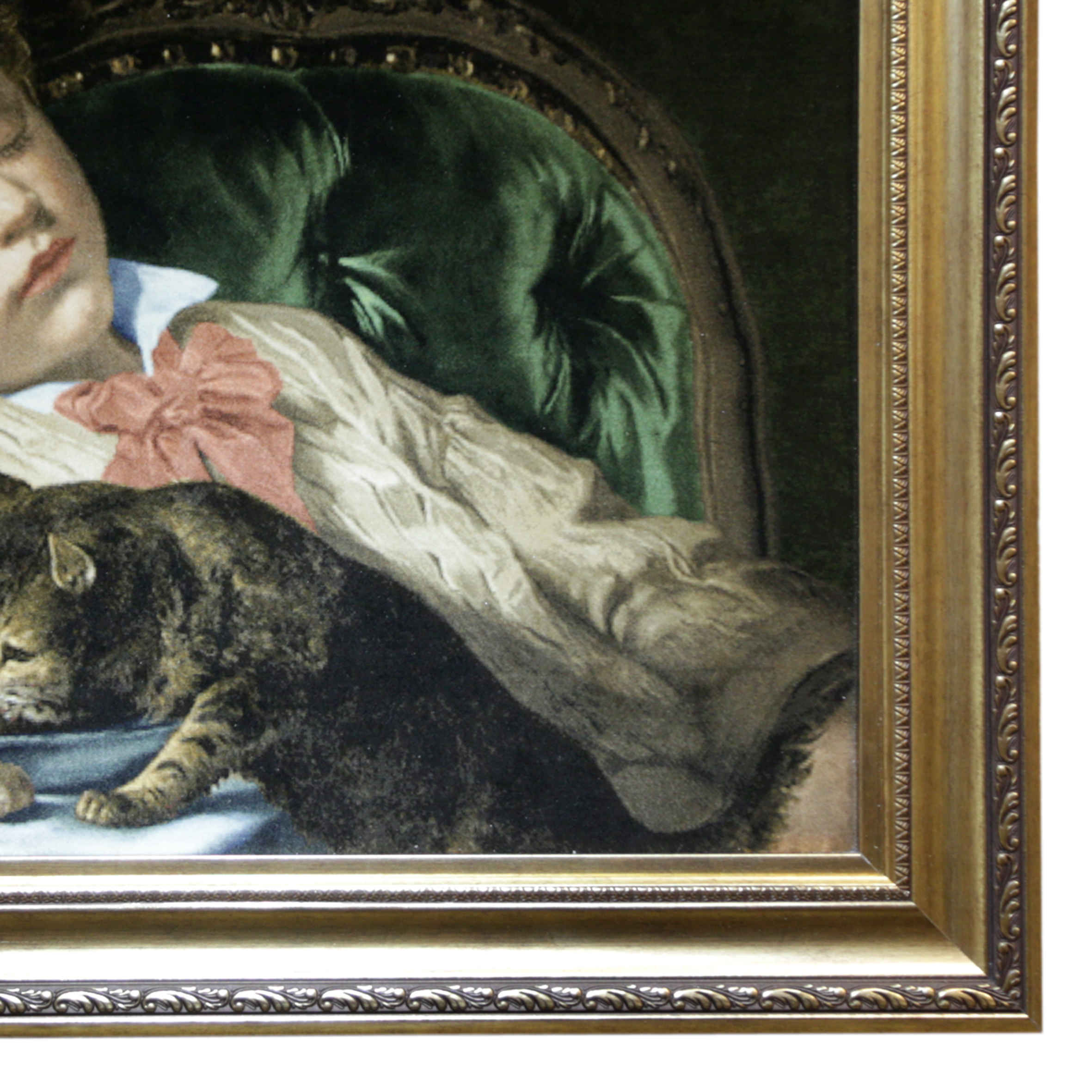 Tapis persan figuratif noué à la main de Tabriz représentant un garçon endormi et un chat