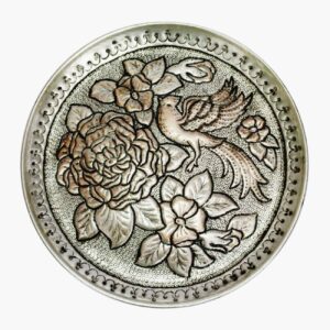 Plat décoratif en cuivre gravé persan – Design oiseaux et fleurs