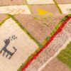 Tapis en laine Gabbeh persan tissé à la main en Fars avec motifs animaliers