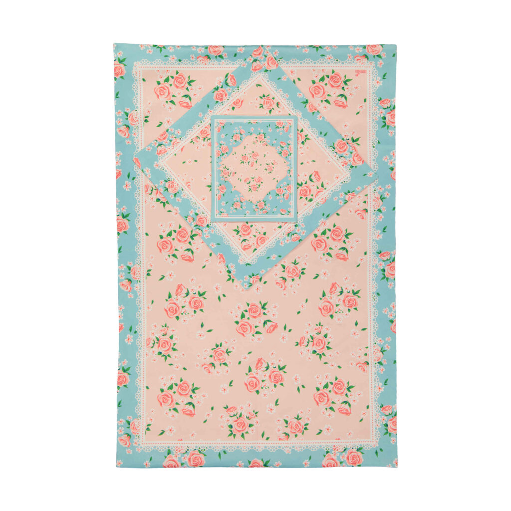 Tapis de Prière Islamique Fin en Velours Rose avec Motif Floral